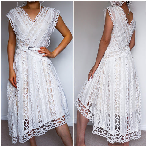 WHITE LACE DRESS WITH ASYMMETRICAL HEM