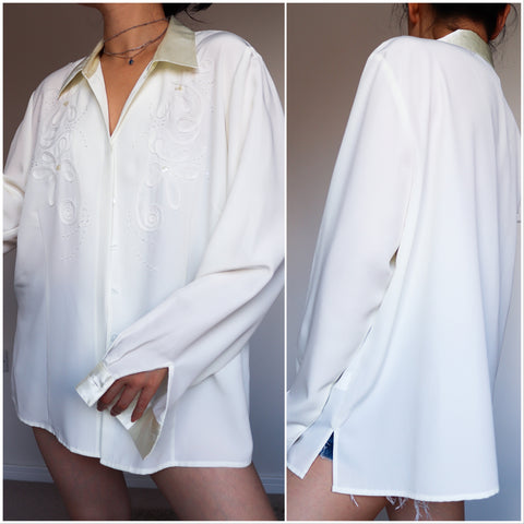 VINTAGE CREAM WHITE EMBELLISHED FLORAL BEADS BEDAED LONG SLEEVES SHIRT BLOUSE TOP