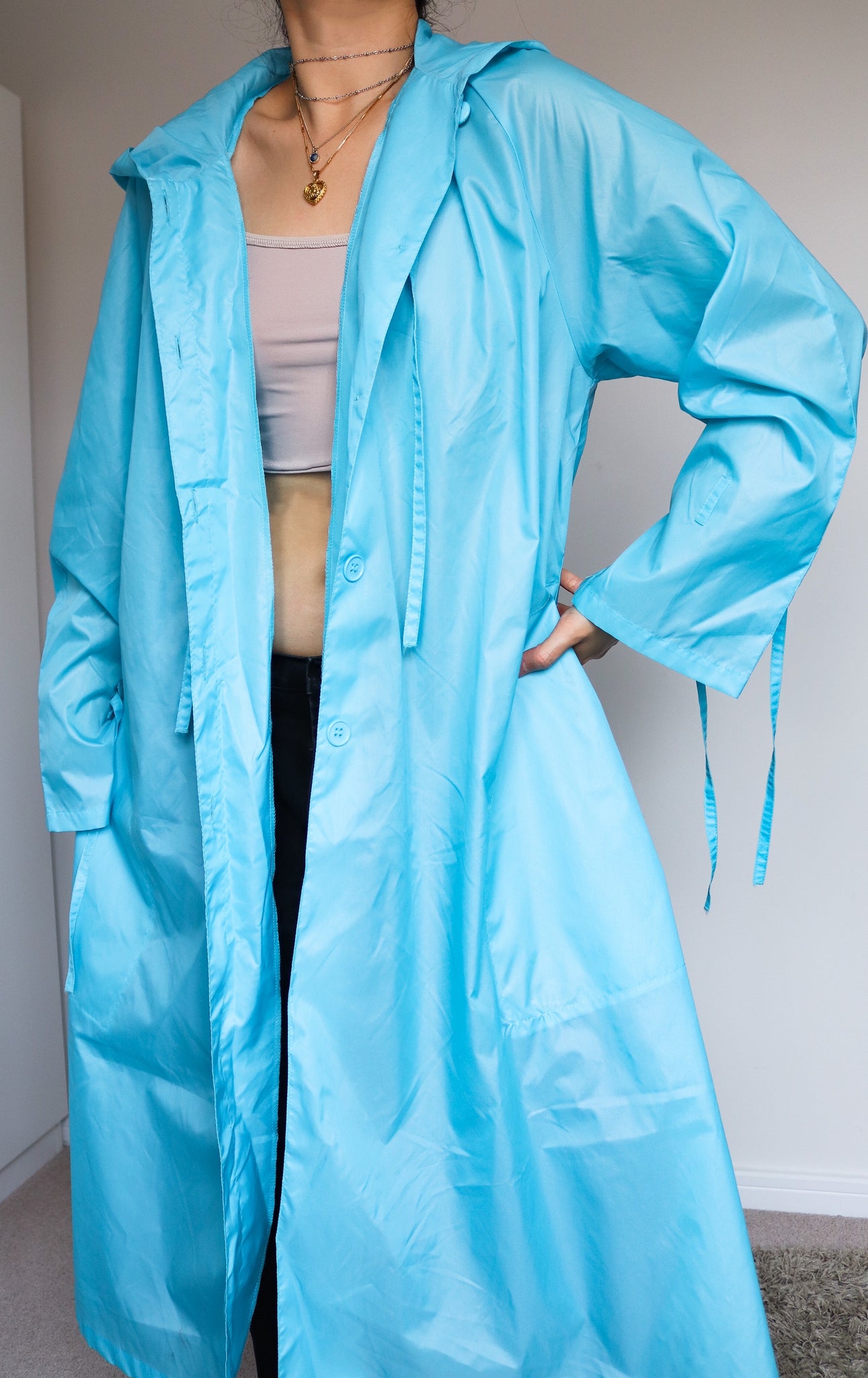 VINTAGE UNISEX MEN WOMEN BLUE NYLON LONG MAXI LENGTH LIGHT WEIGHT BLUE RAINCOAT HOOD COAT JACKET