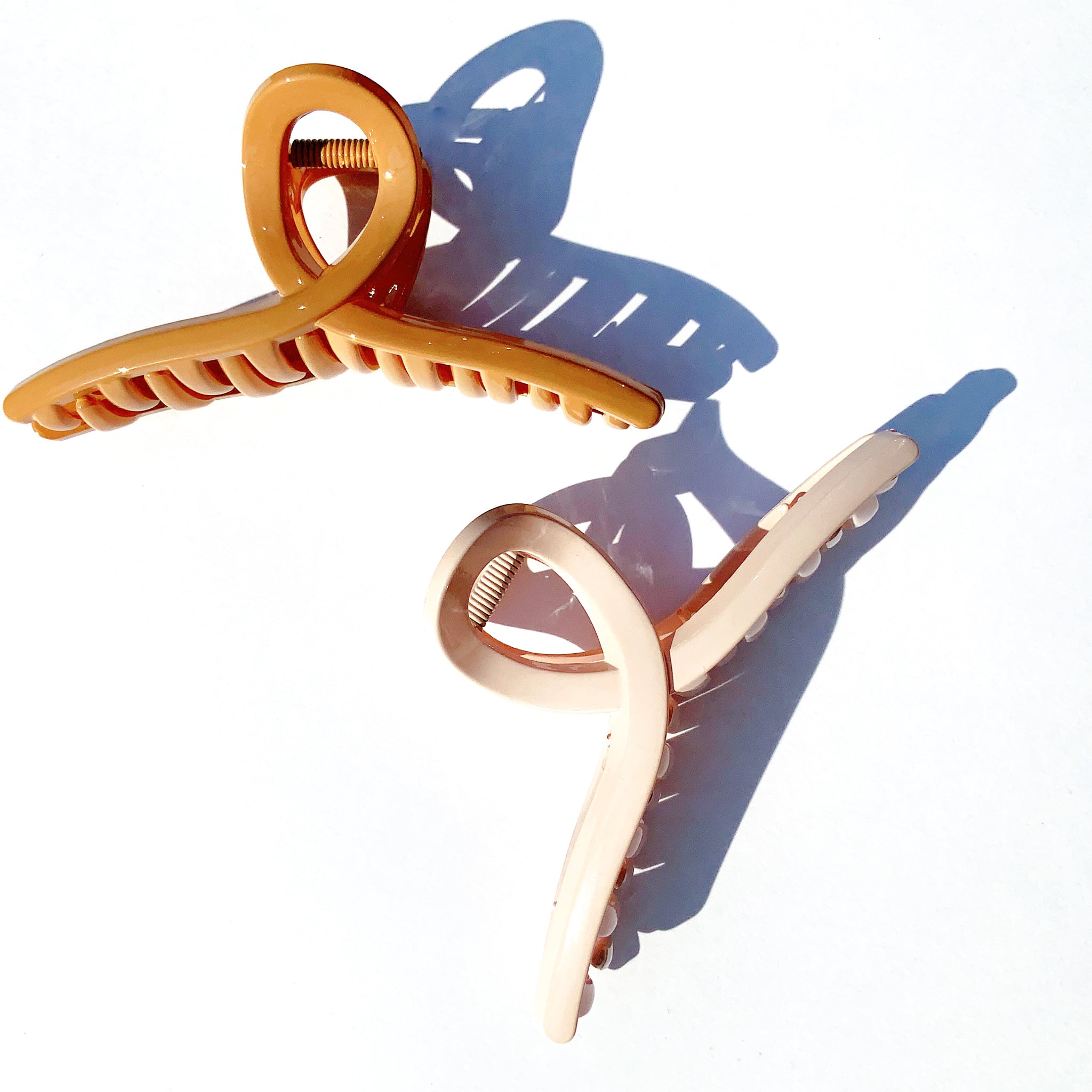 LONG LOOP HAIR CLAW CLIPS