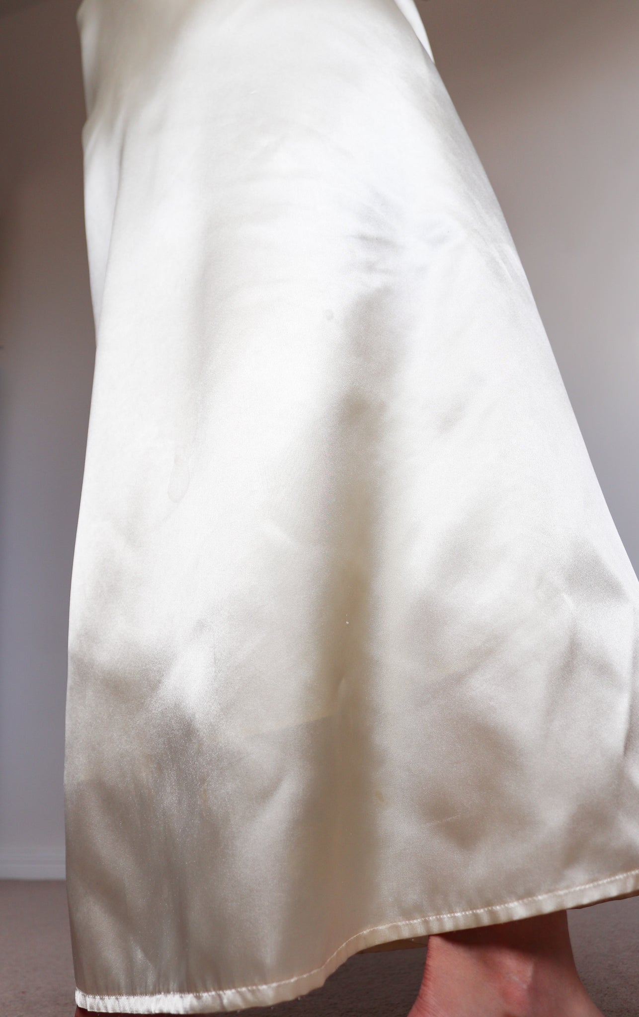VINTAGE CREAM CHAMPAGNE SATIN LONG JACKET ROBE