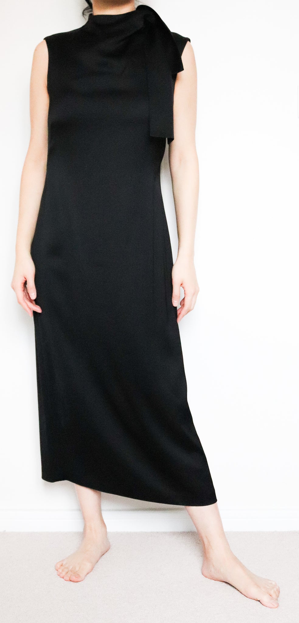 VINTAGE CLASSIC ELEGANT FRENCH CONNECTION BLACK FORMAL SILK BLENDED  SLEEVELESS SIMPLE DRESS