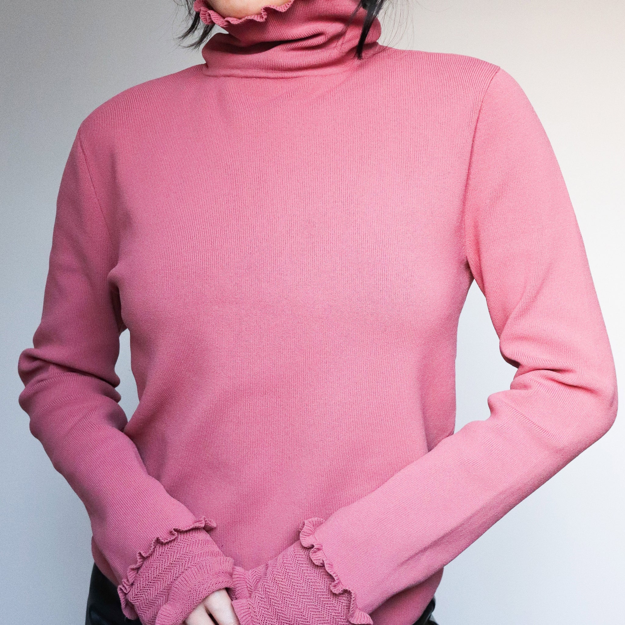 90s CLUB MONACO PINK RUFFLE TURTLE HIGH NECK JUMPER KNIT SWEATER