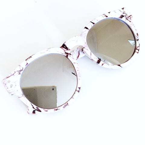UNISEX ROUND RETRO MARBLE FRAME SUNGLASSES WITH SILVER MIRROR LENS