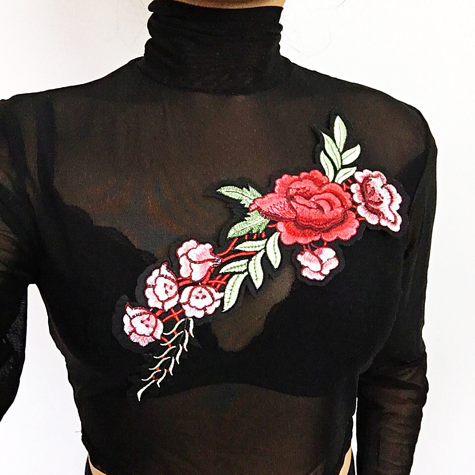 FLORAL HIGH NECK CROP MESH TOP