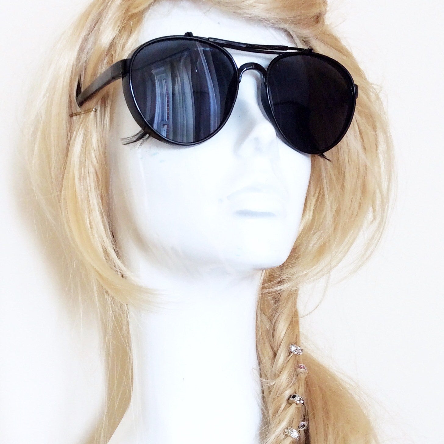 GRUNGE BLACK FRAME AVIATOR SUNGLASSES