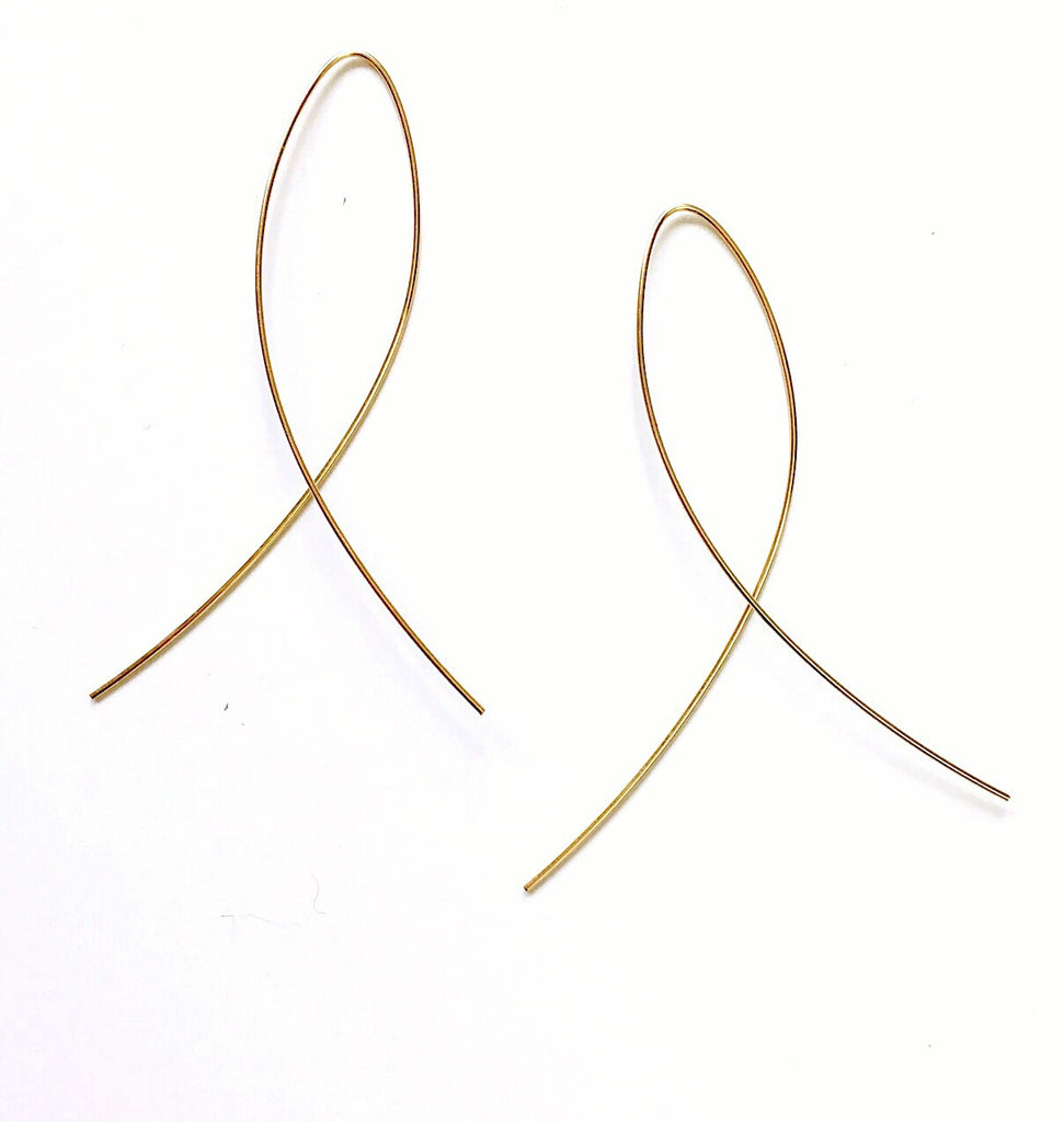 LOOP SHAPED HOOP EARRINGS