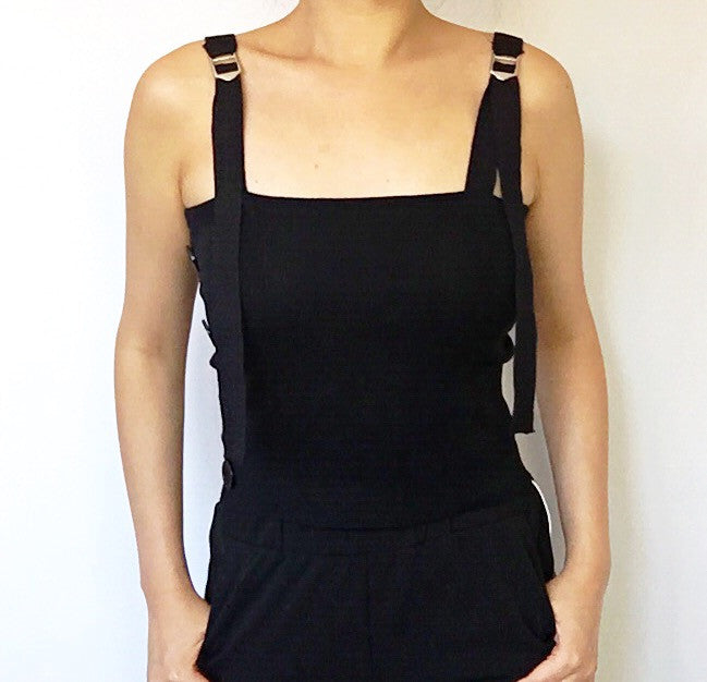 BUCKLE STRAP KNIT STRETCHY VEST TOP