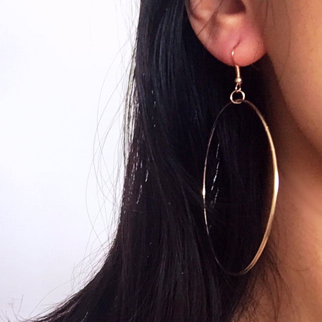 FINE THIN CIRCLE HOOP PENDANT EARRINGS