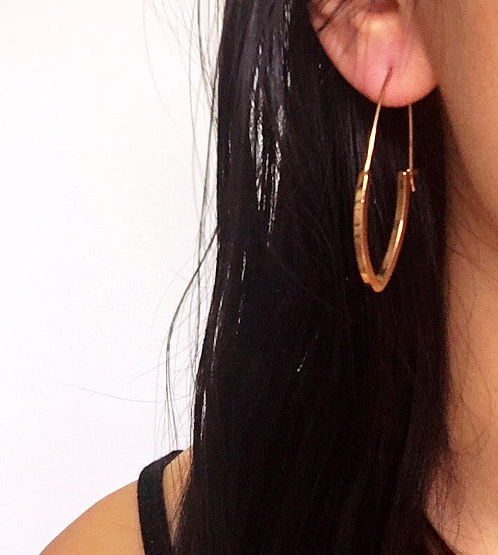 V SHAPED HOOP EARRINGS