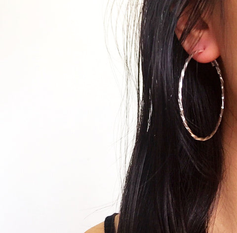 TWISTED HOOP EARRINGS