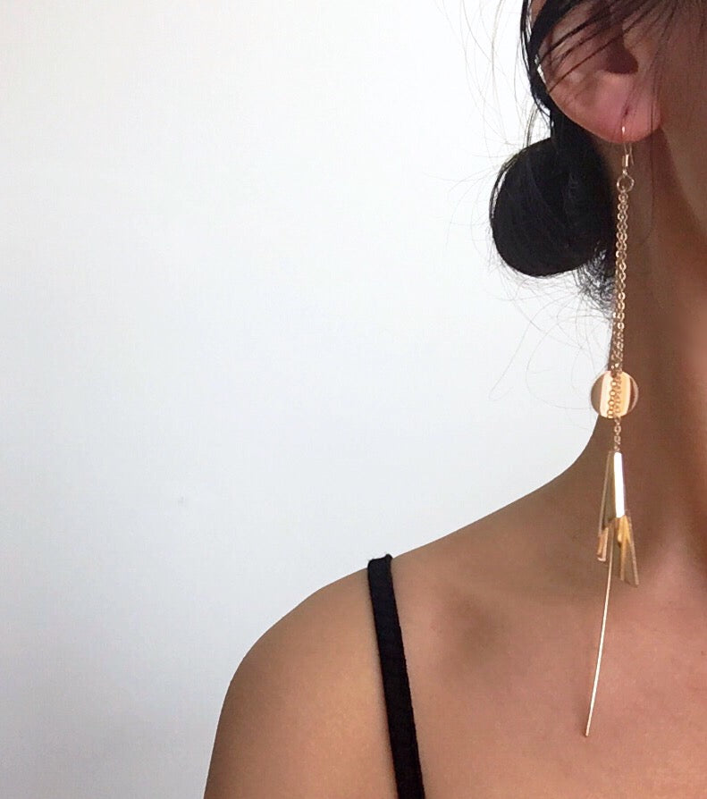 ELEGANT LONG CHAIN EARRINGS