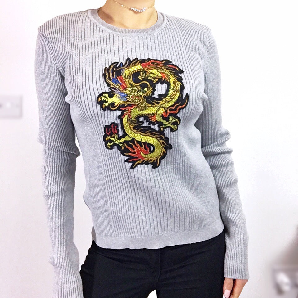 GREY RIB KNIT LONG SLEEVES DRAGON TOP