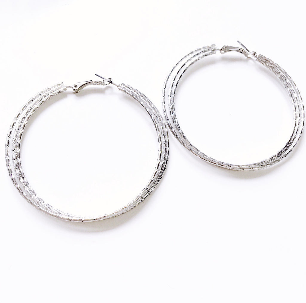 TRIPLE TWISTED HOOP EARRINGS