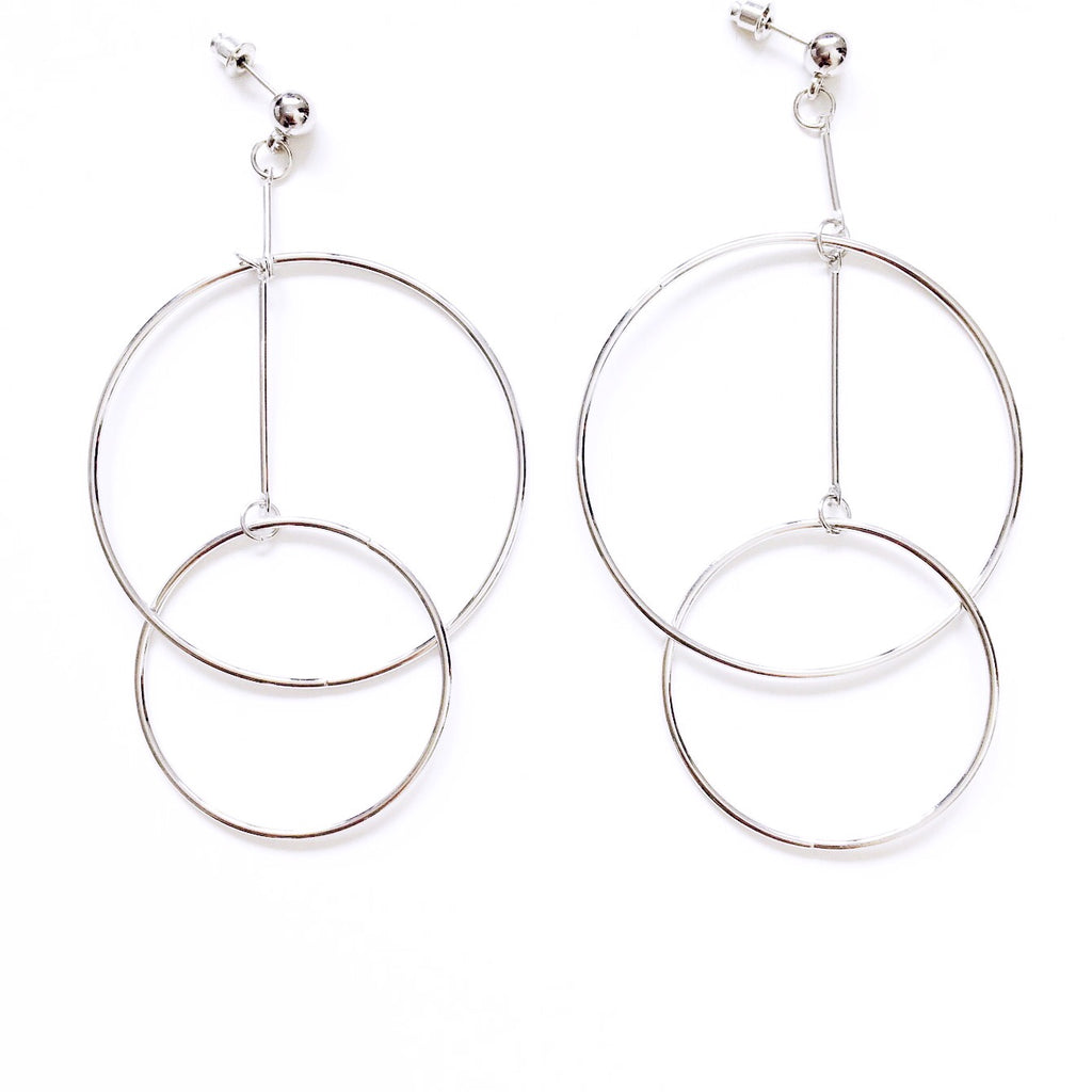 TWO CIRCLE LONG PENDANT EARRINGS