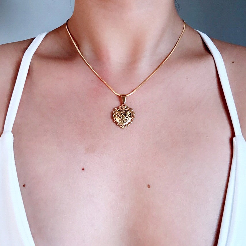 DOUBLE HEART PENDANT NECKLACE