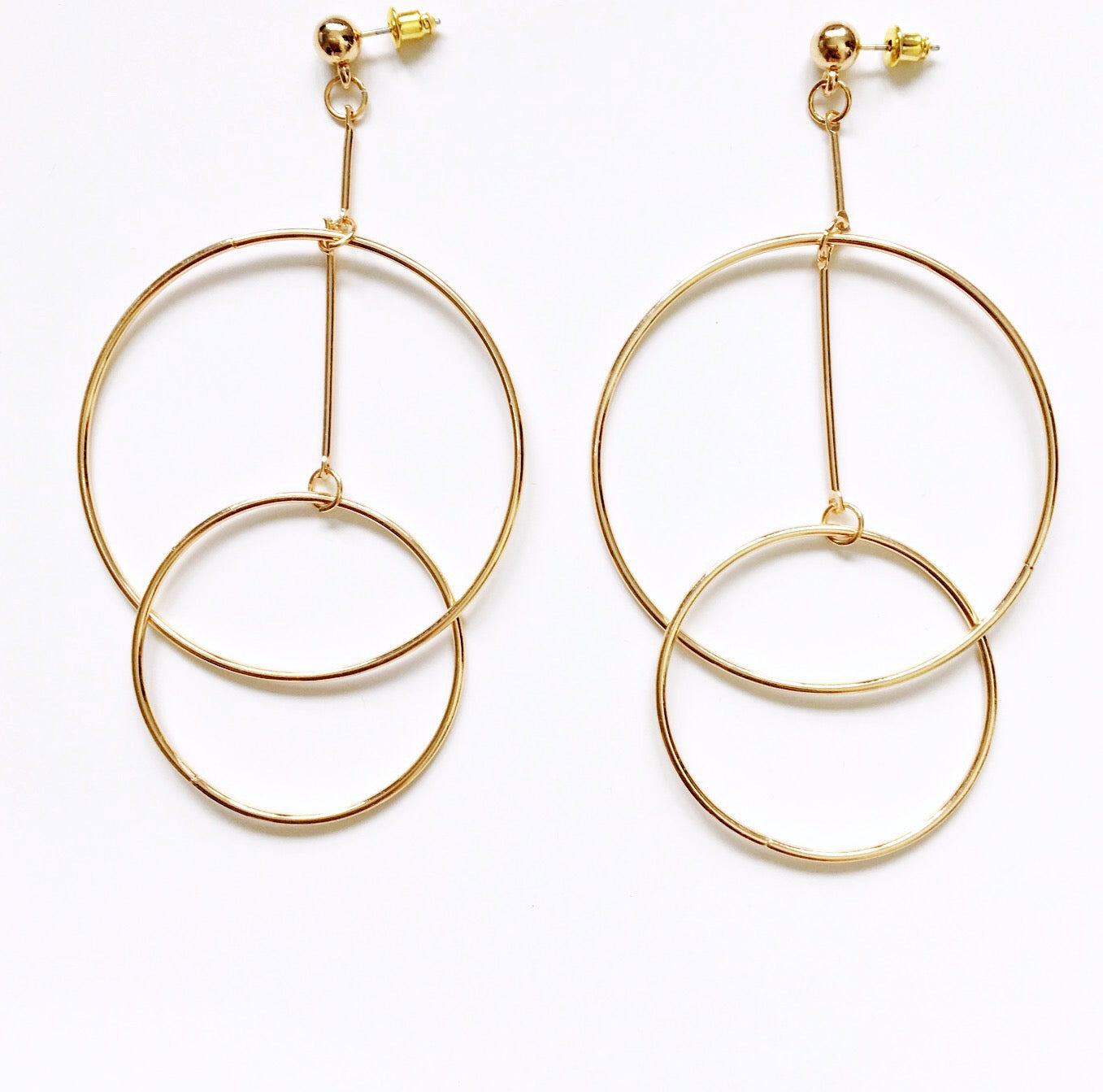 TWO CIRCLE LONG PENDANT EARRINGS