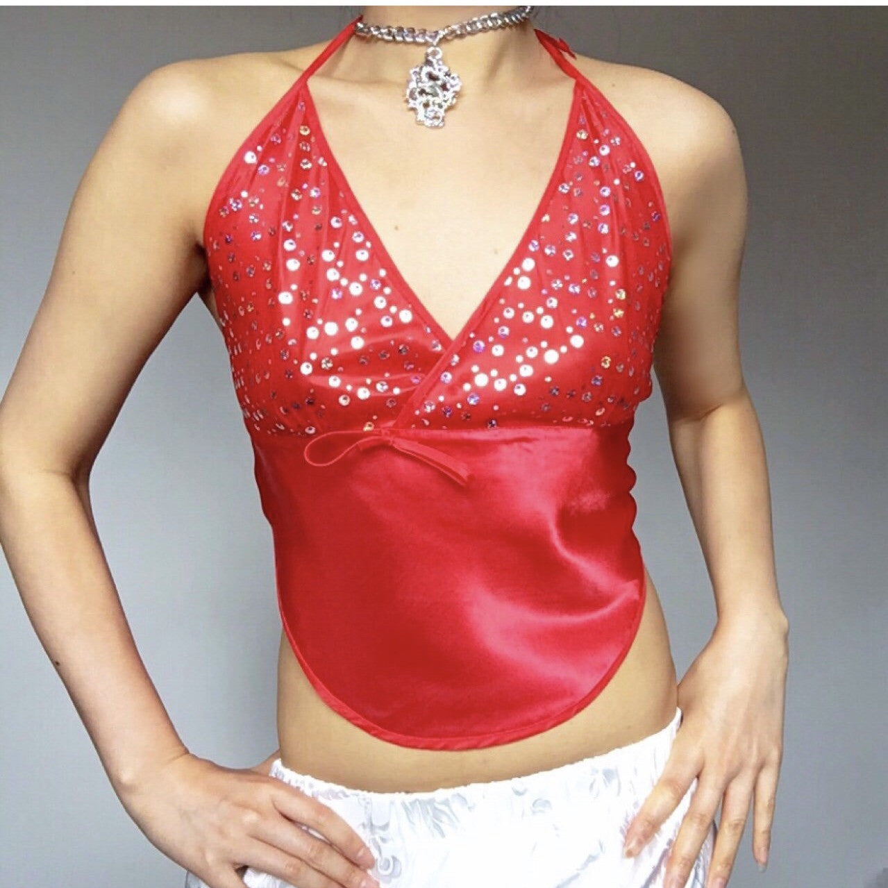 SEQUINS SILKY TOP