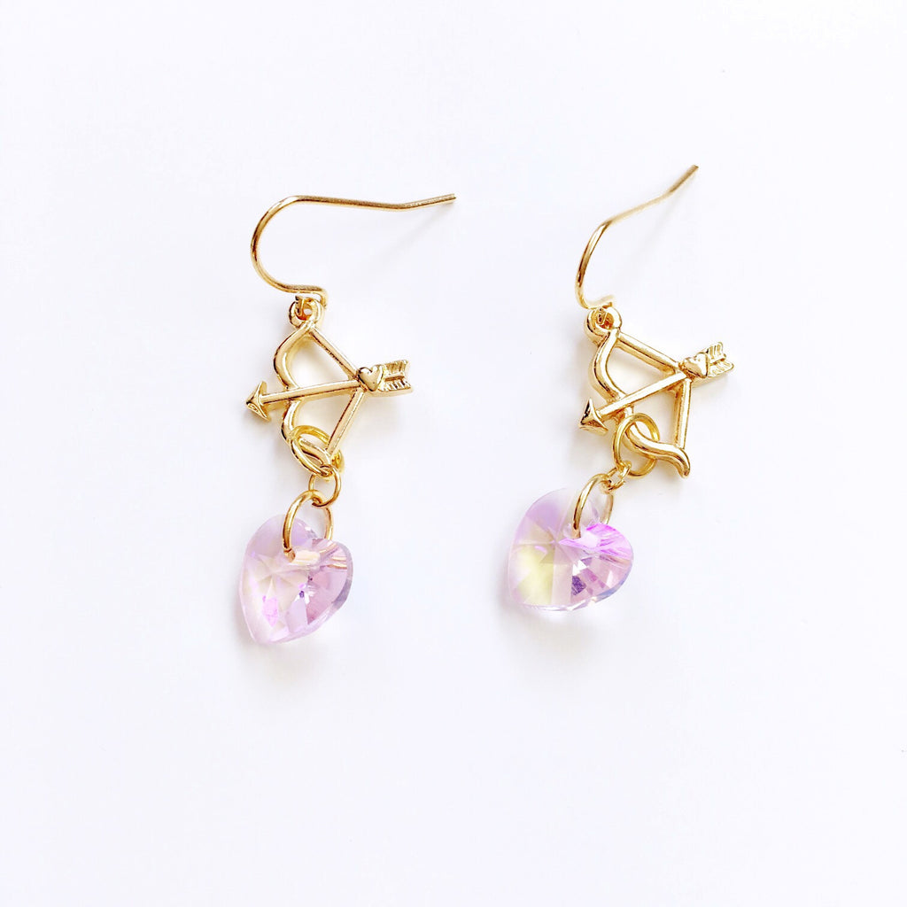 CUPID HEART PENDANT EARRINGS