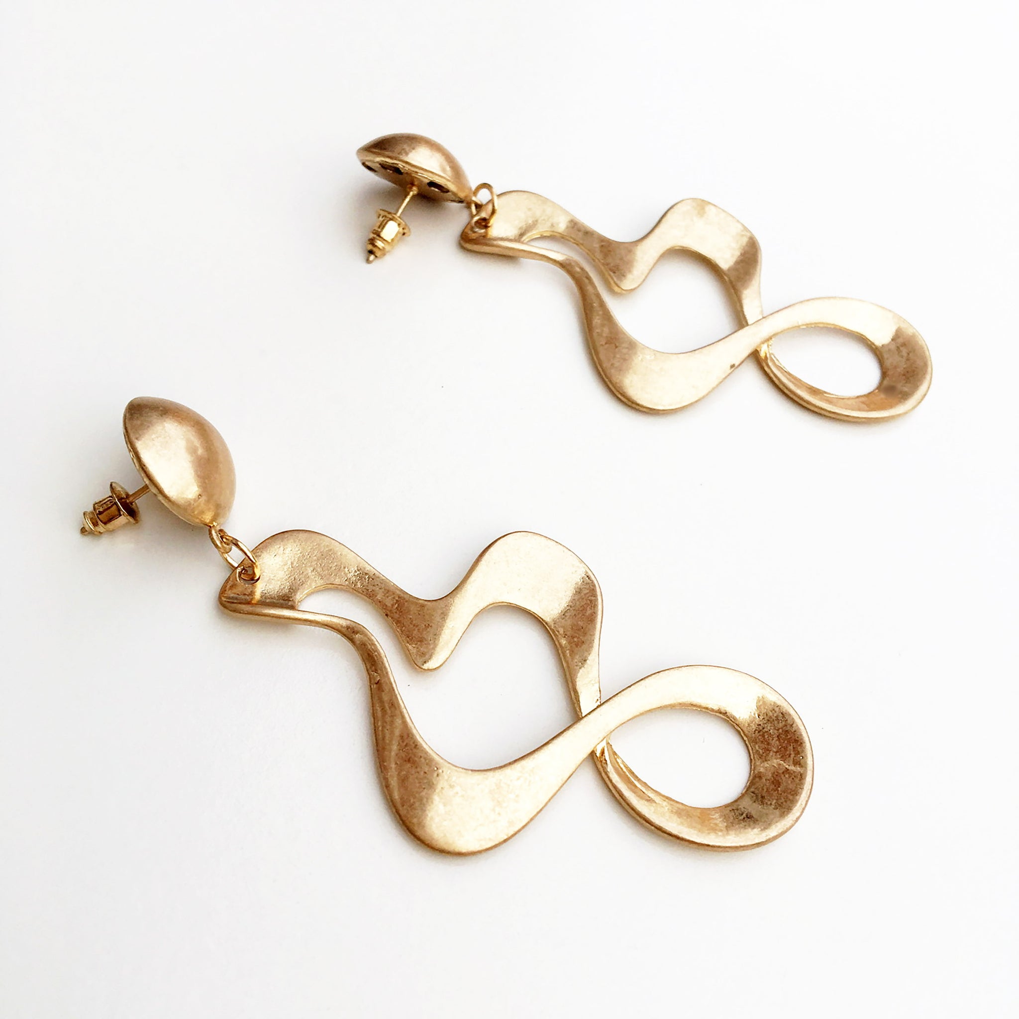 VINTAGE STYLE ABSTRACT EARRINGS