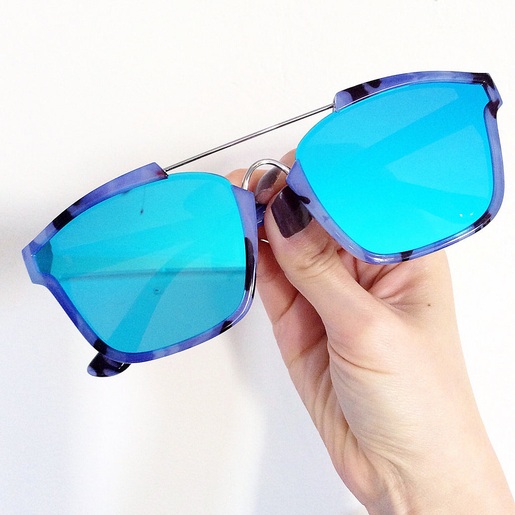 MIDDLE CUT OUT RETRO MIRROR LENS SUNGLASSES