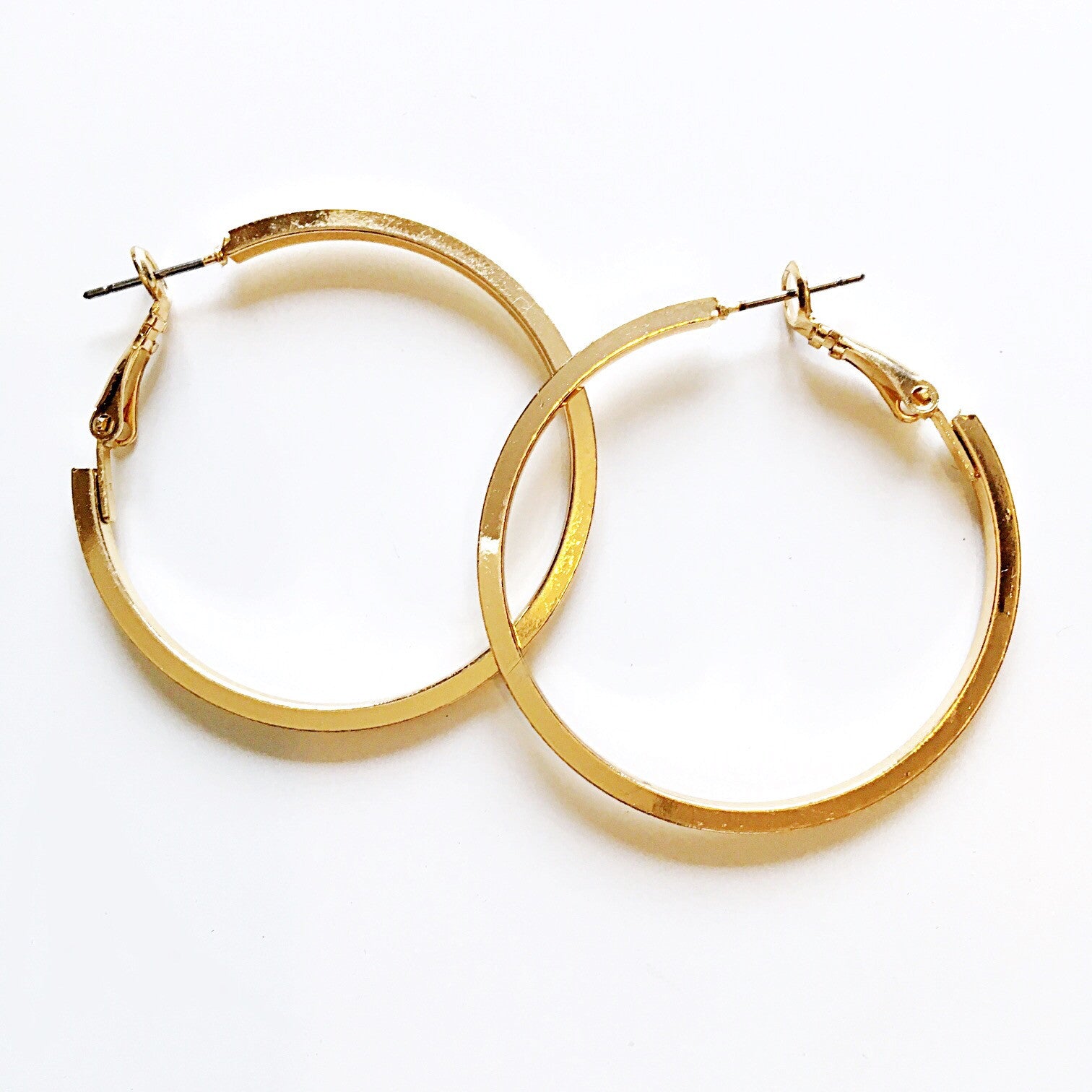 SQUARE CUT HOOP EARRINGS