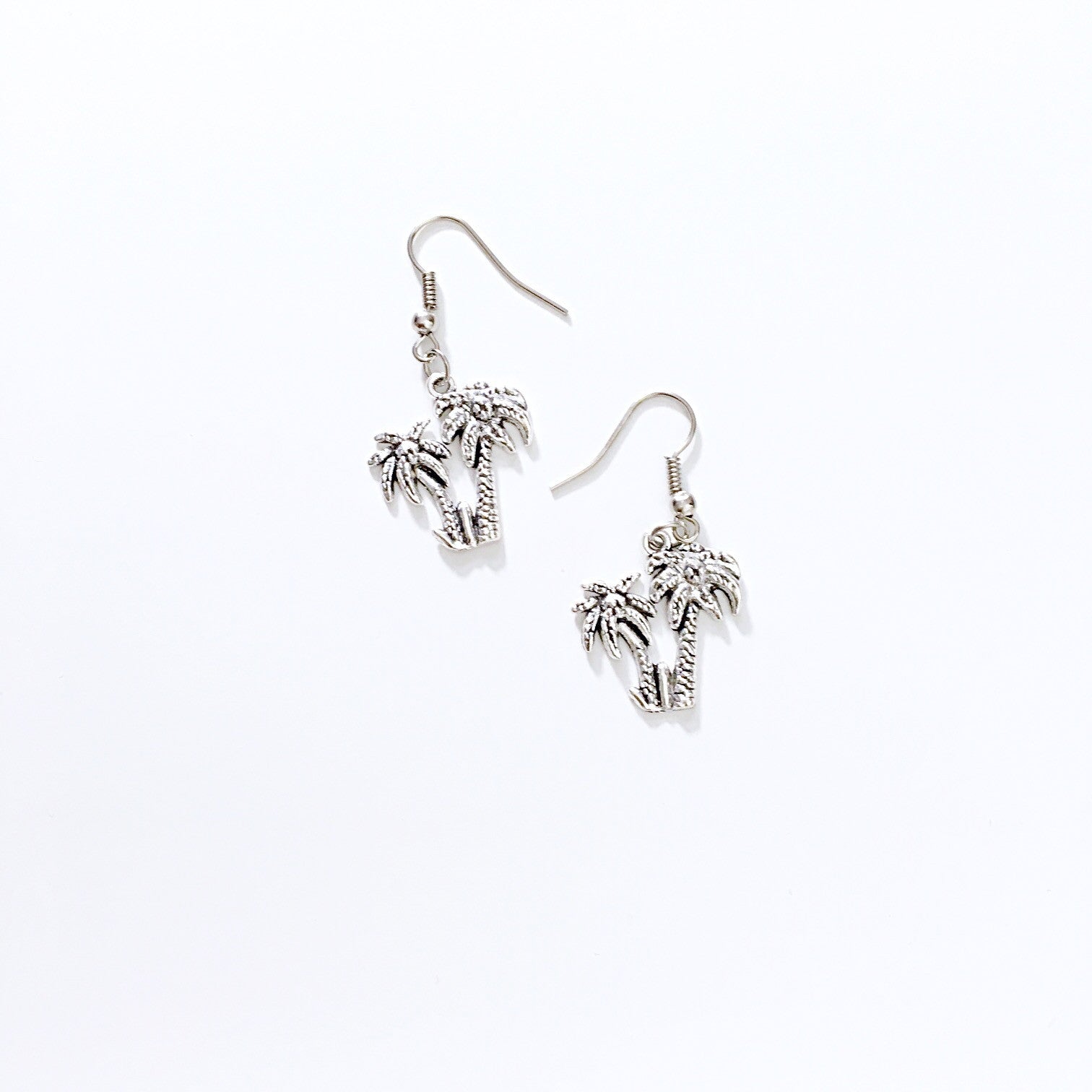 SILVER PALM TREE PENDANT EARRINGS