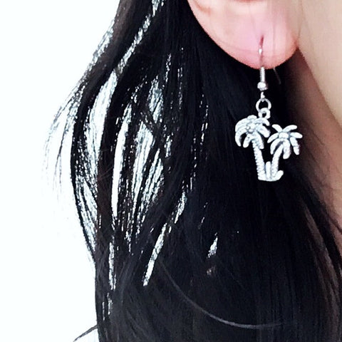 SILVER PALM TREE PENDANT EARRINGS