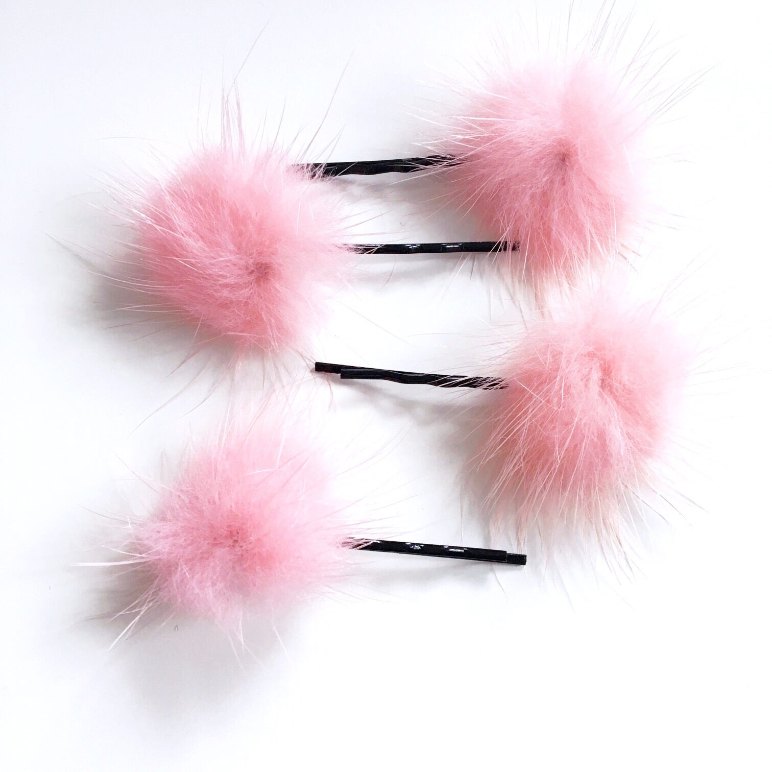 POM POM FESTIVAL HAIR CLIPS SET