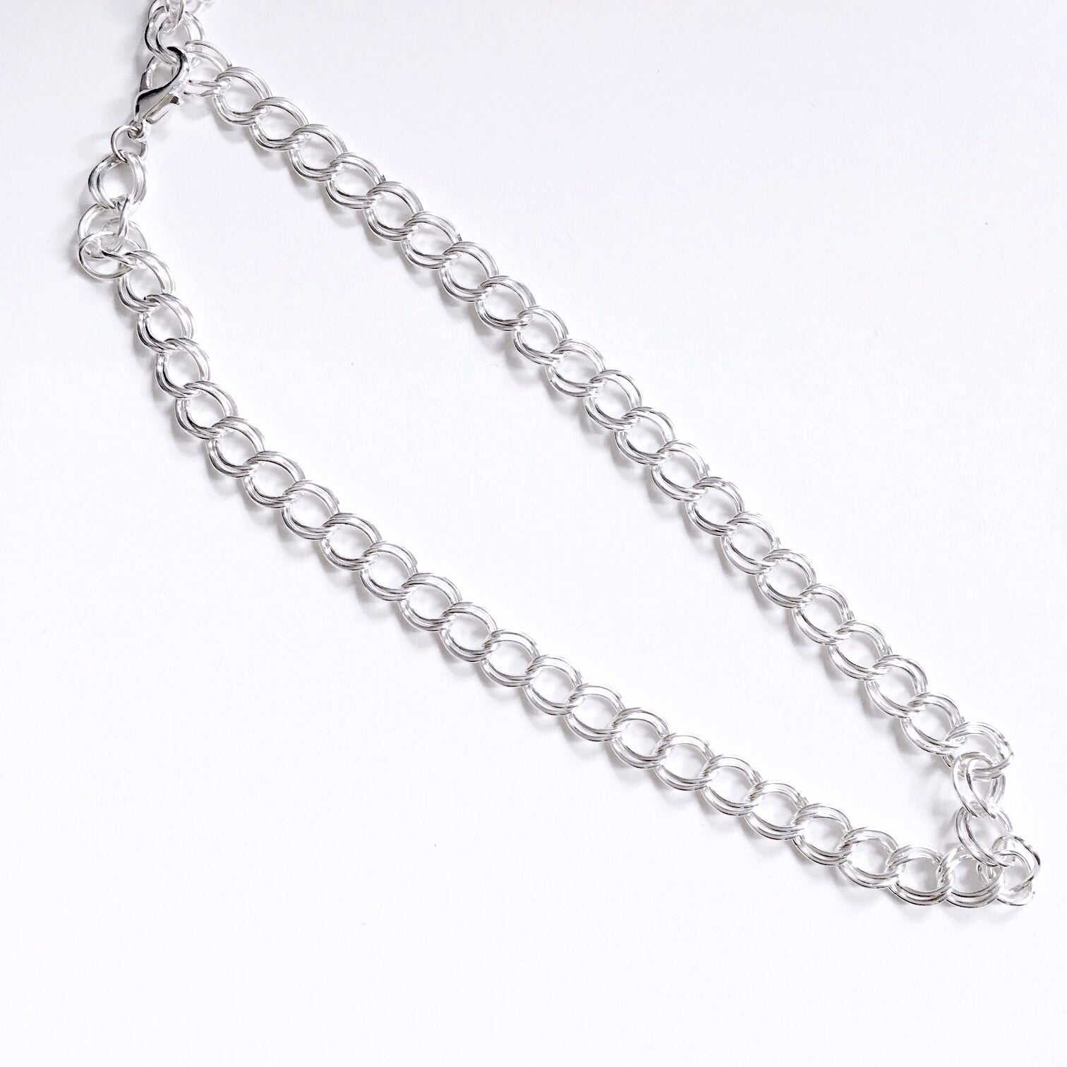 CHAIN CHOKER NECKLACE