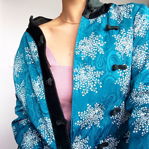 LIGHTLY QUILTED SILKY FLORAL ORIENTAL LONG SLEEVES TOP JACKET