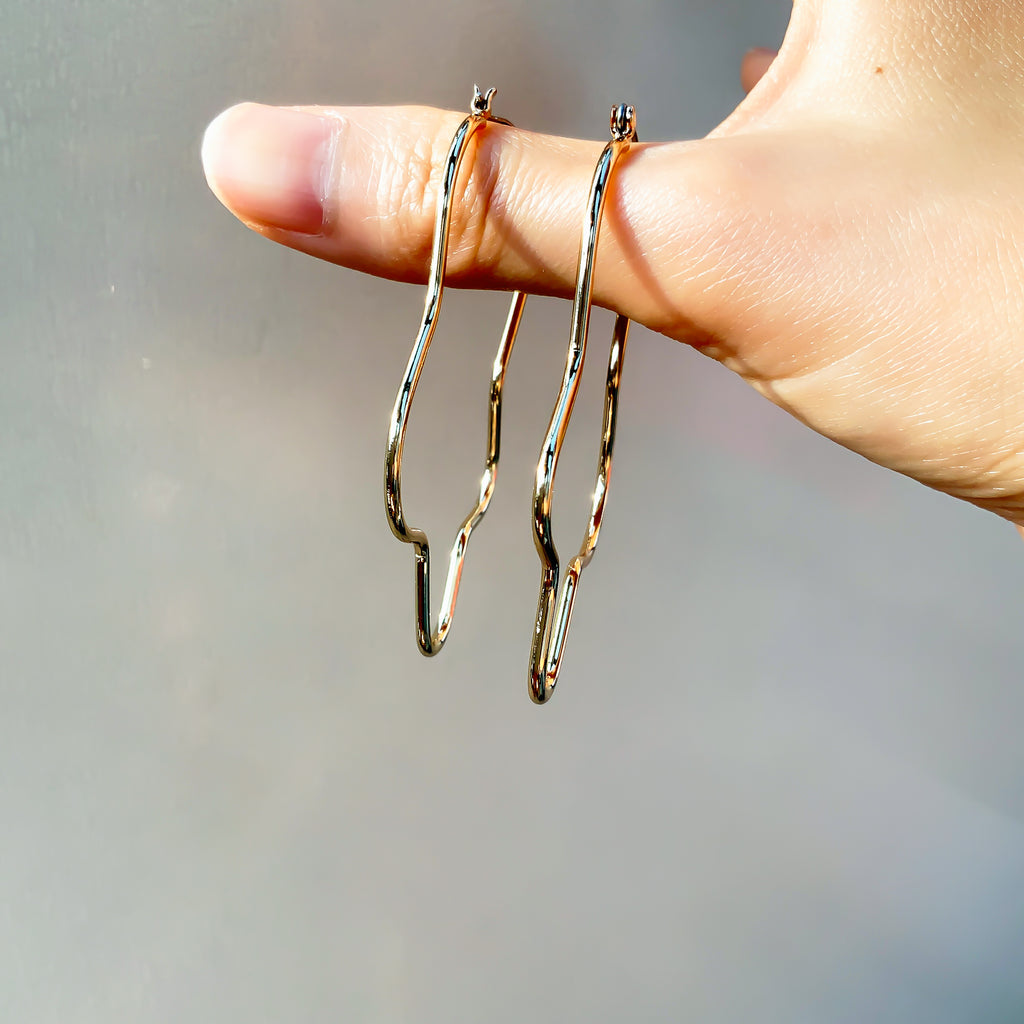 GOLD PLATED IRREGULAR HOOP EARRINGS