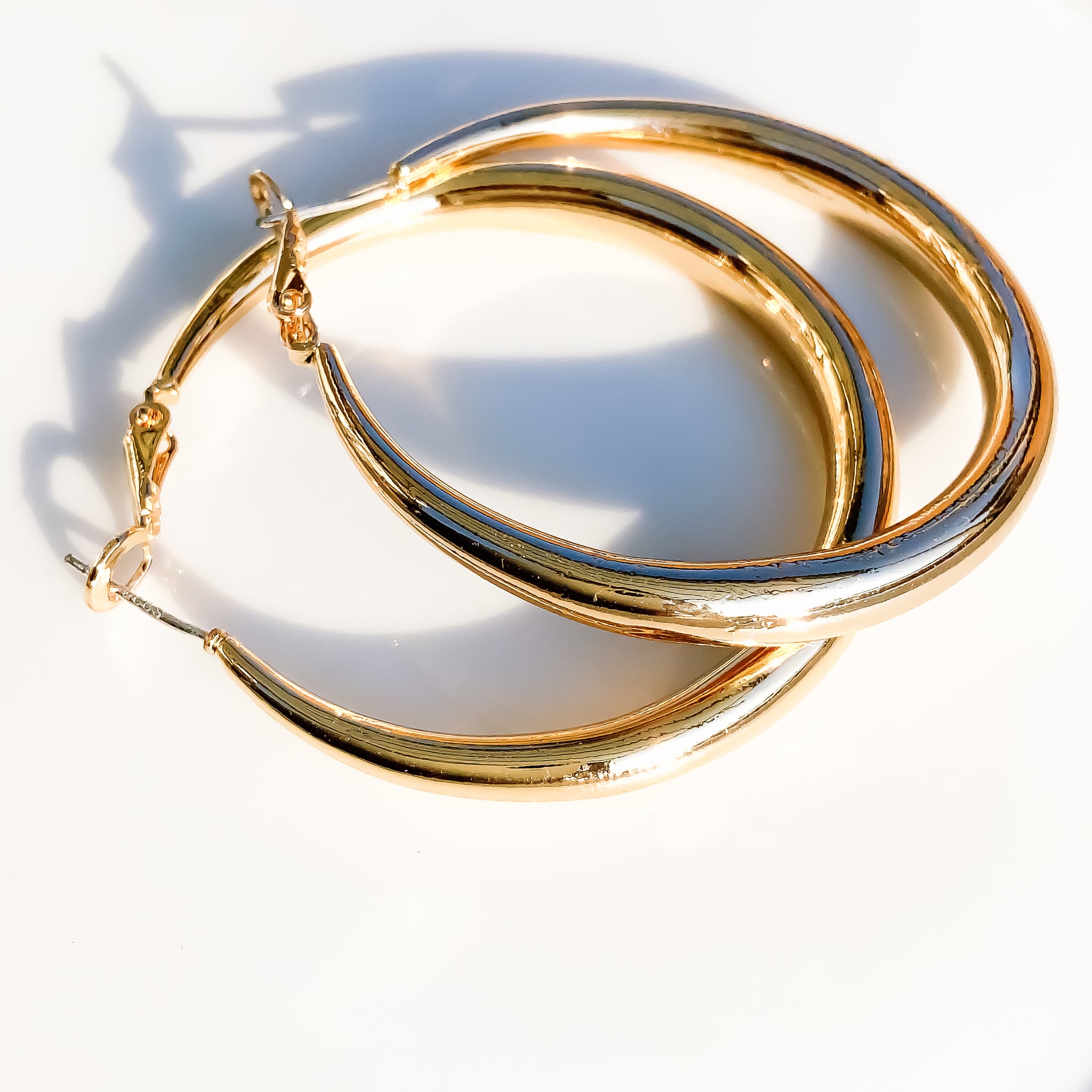 GOLD PLATED THICK ROUND CHUNKY HOOPS EARRINGS