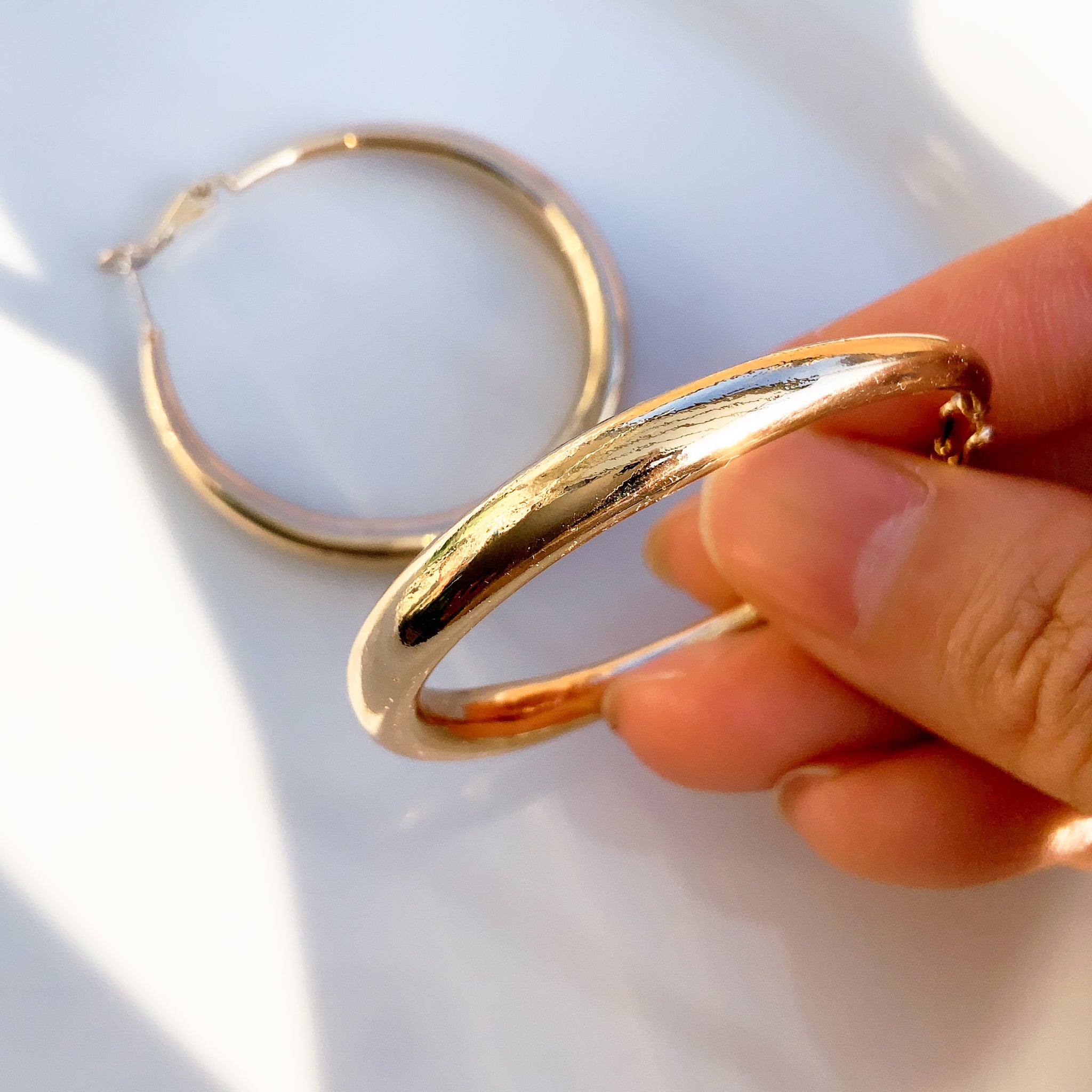 GOLD PLATED THICK ROUND CHUNKY HOOPS EARRINGS