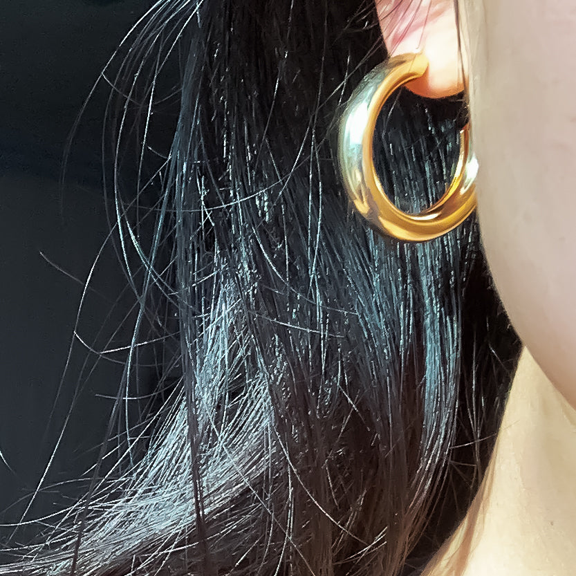 GOLD PLATED CHUNKY HOOP EARRINGS