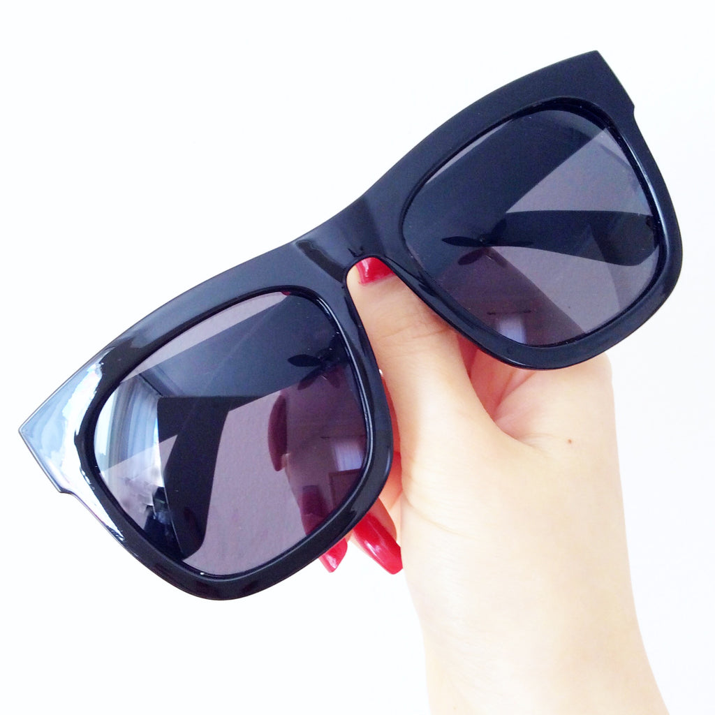 UNISEX BLACK LENS OVERSIZED SUNGLASSES