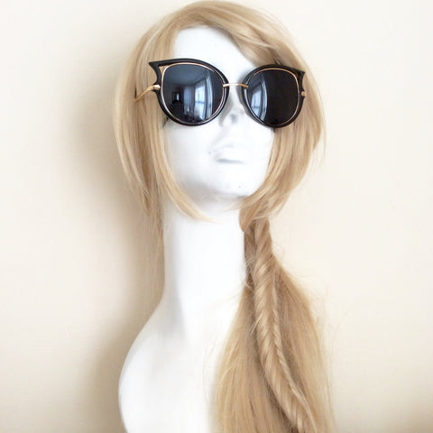 CAT EYE VINTAGE CUT OUT SUNGLASSES