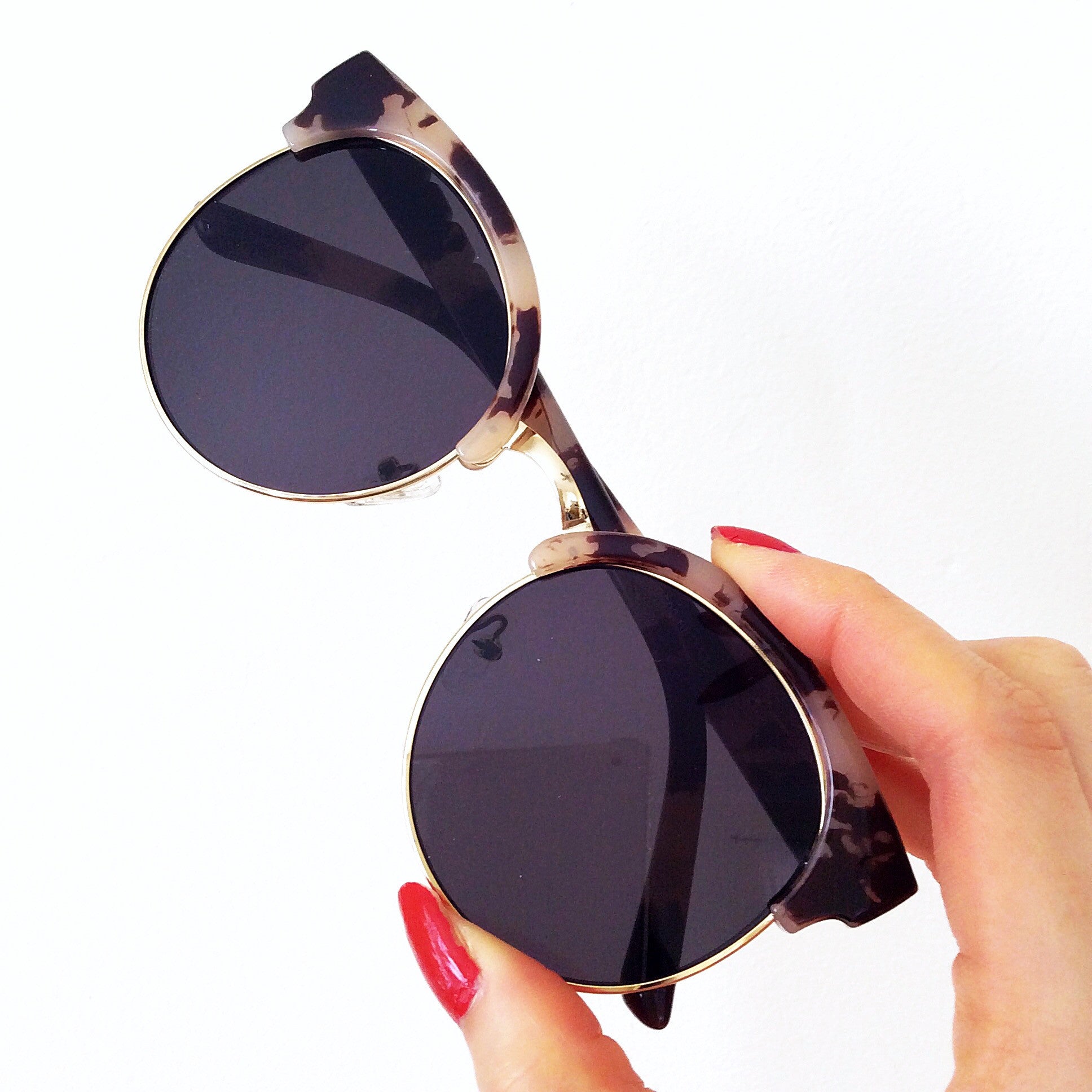 UNISEX ROUND RETRO SUNGLASSES