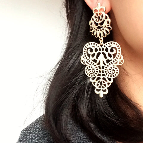 GOLD ROSE HEART CUT OUT STATEMENT EARRINGS