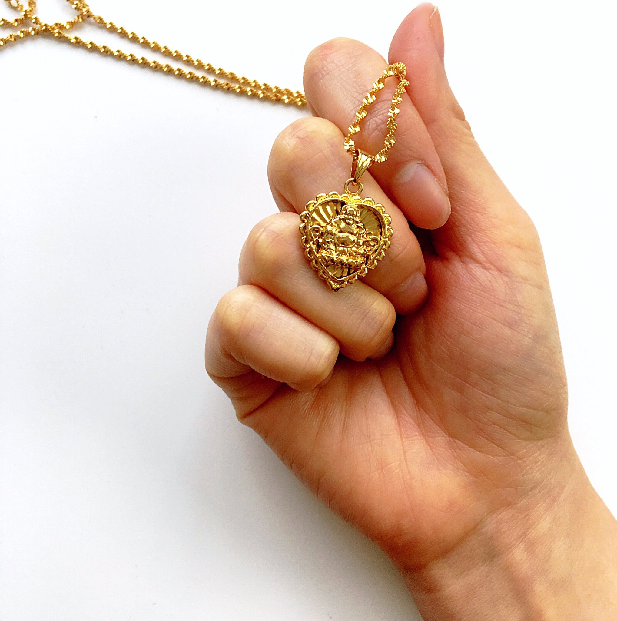 BUDDHA LOVE HEART NECKLACE