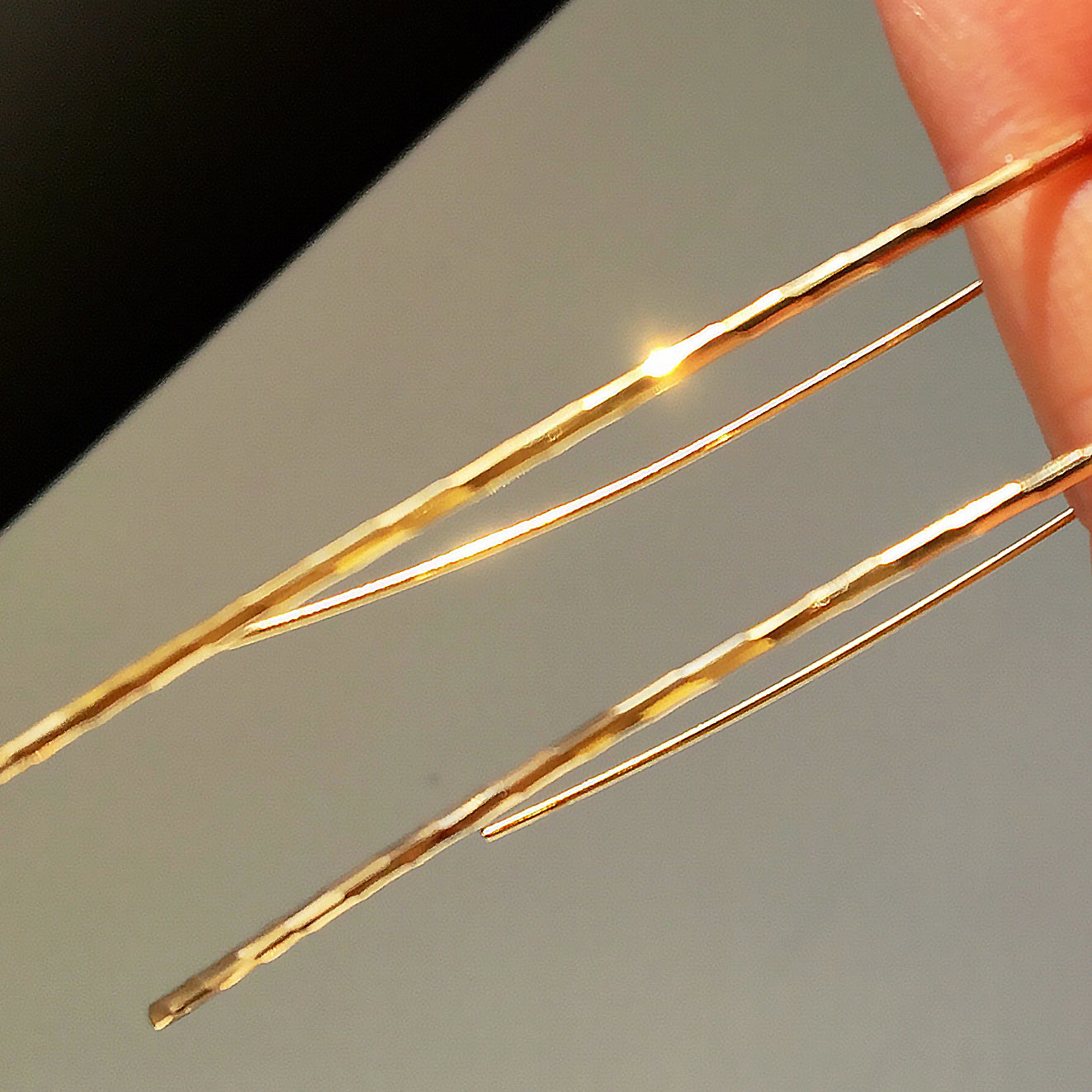 LONG BAMBOO STICK TEXTURE EARRINGS