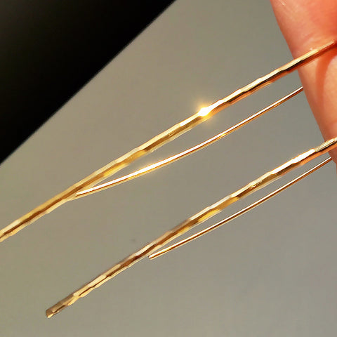 LONG BAMBOO STICK TEXTURE EARRINGS