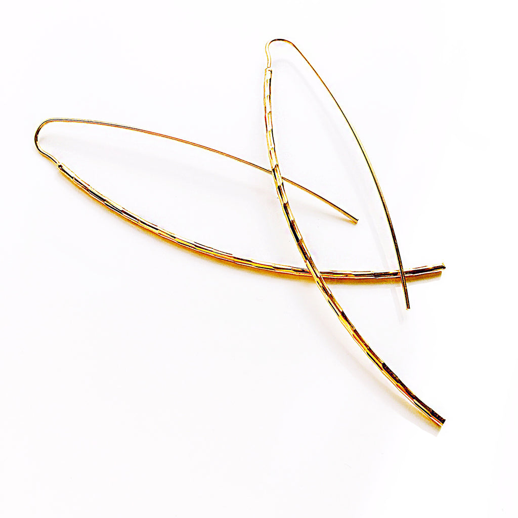 LONG BAMBOO STICK TEXTURE EARRINGS