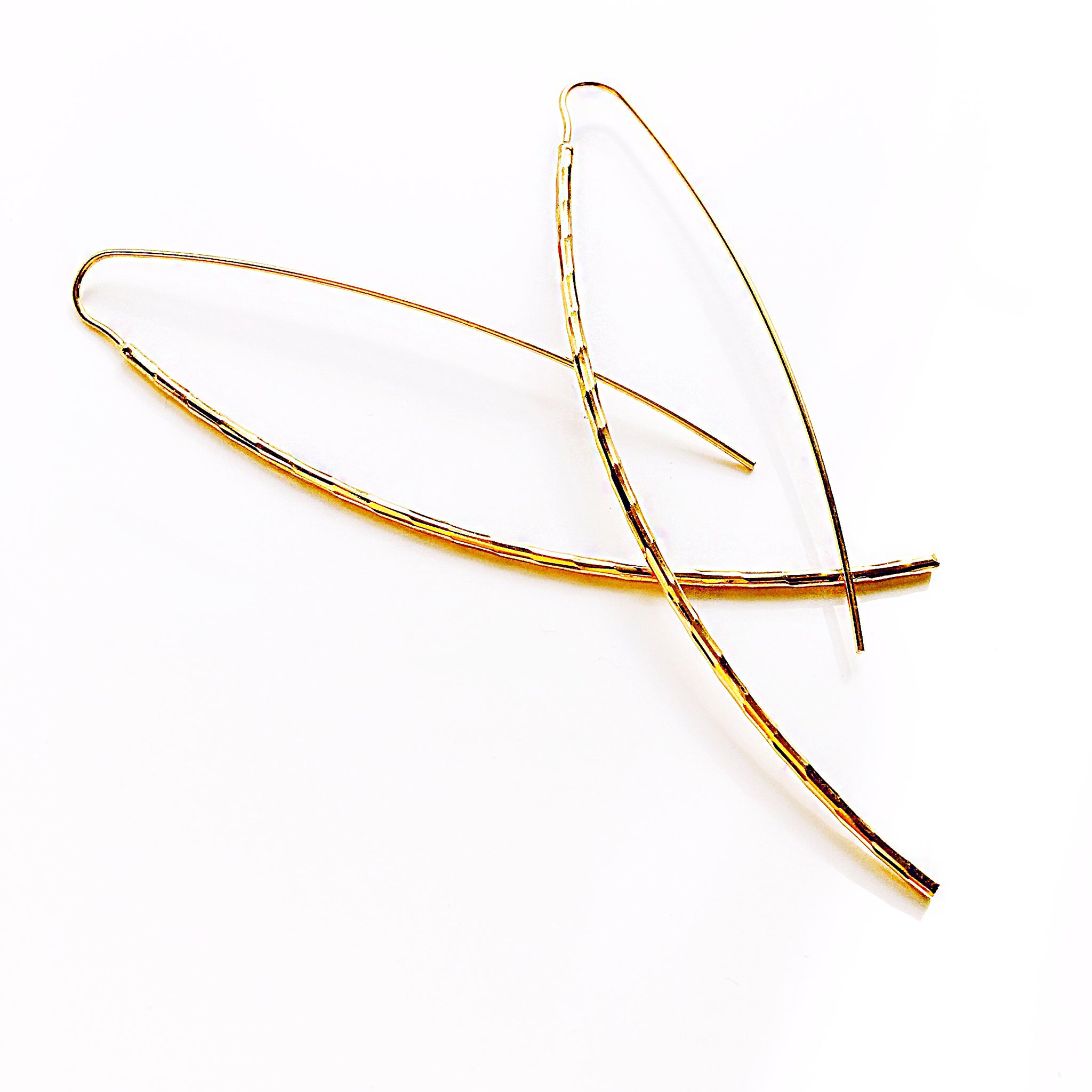 LONG BAMBOO STICK TEXTURE EARRINGS