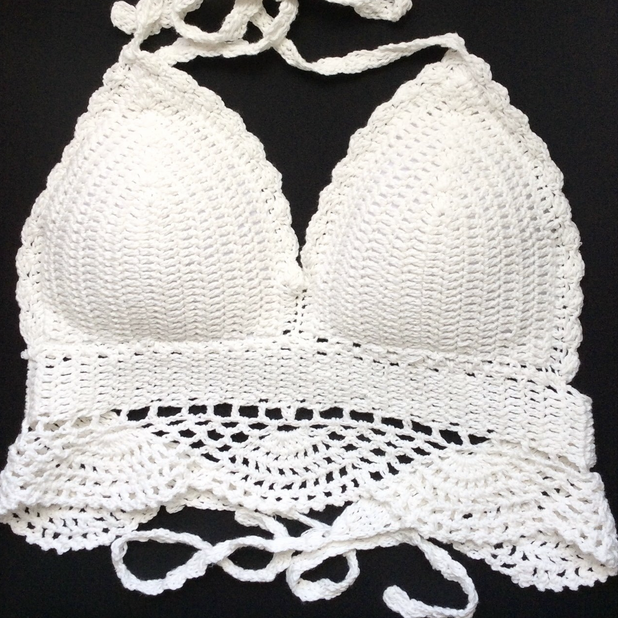CROCHET HALTER NECK BIKINI TOP