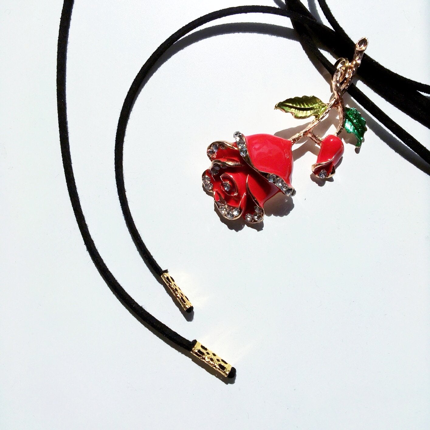 DIAMANTÉ ROSE CHOKER NECKLACE