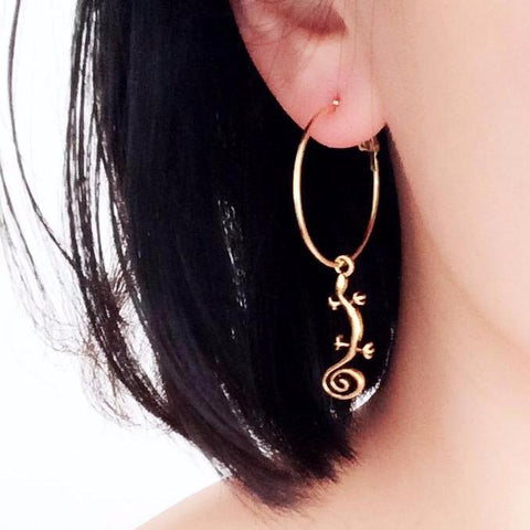 GOLD LIZARD HOOP EARRINGS