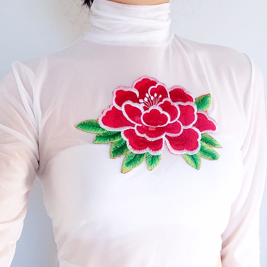 LAREG FLORAL HIGH NECK CROP MESH TOP