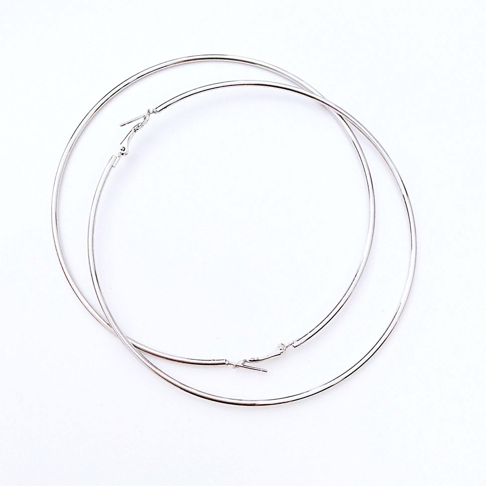 LARGE HOOP EARRINGS