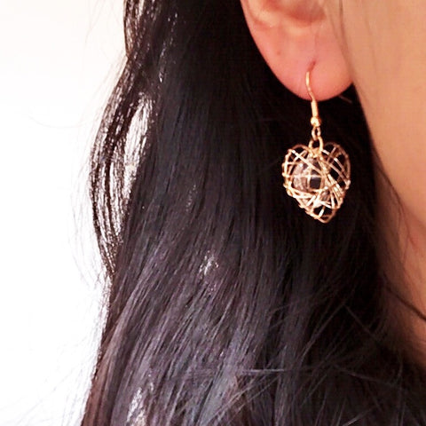 HEART GOLD NESTED BEAD EARRINGS